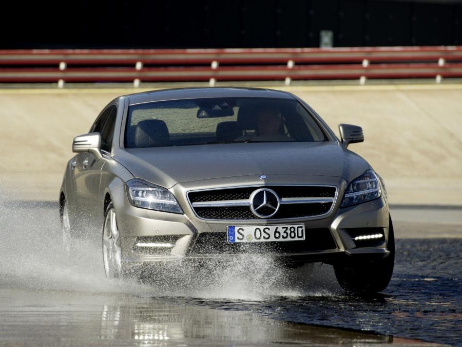  Mercedes-Benz CLS350 AMG Sports Package 2010 года  (фото 9 из 28)